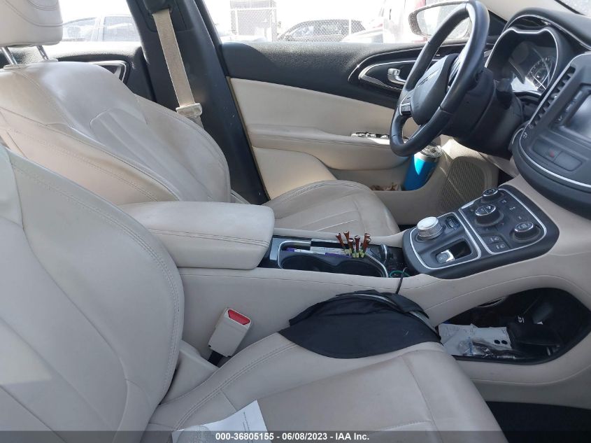 2015 CHRYSLER 200 C - 1C3CCCCB6FN571804