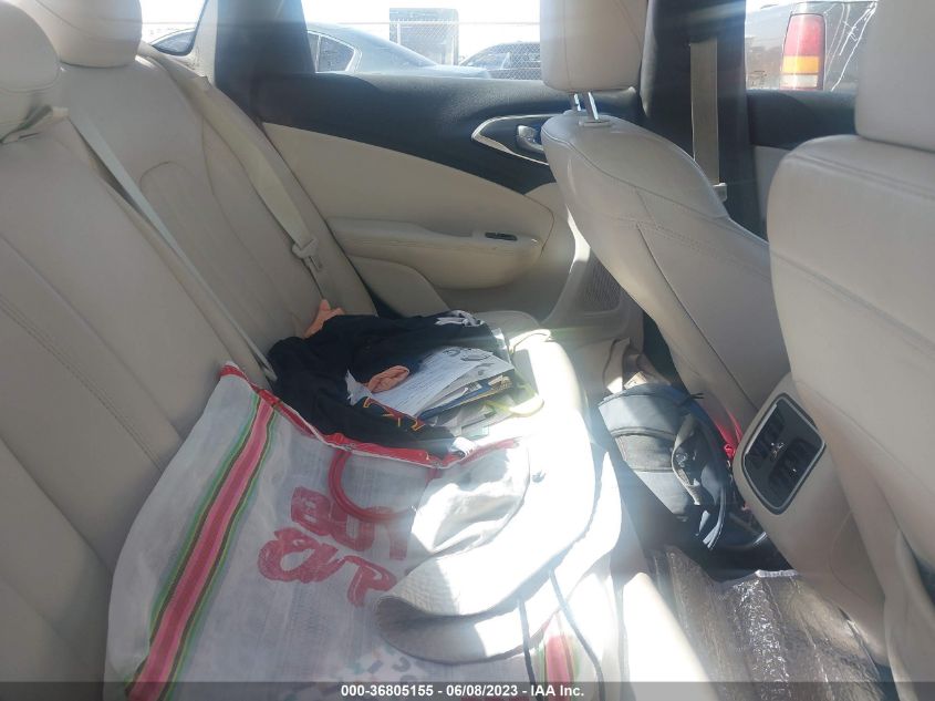 2015 CHRYSLER 200 C - 1C3CCCCB6FN571804