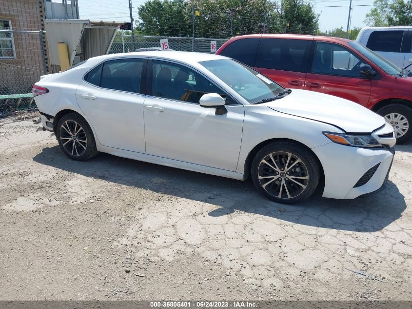 2018 TOYOTA CAMRY LE/SE/XLE/L - 4T1B11HK3JU019682