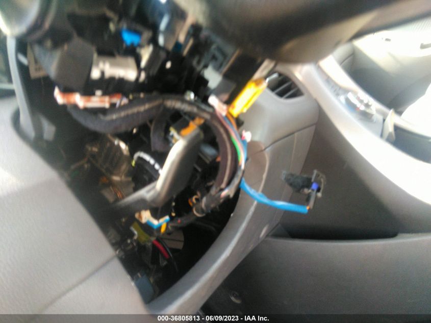 2013 HYUNDAI ELANTRA GLS - 5NPDH4AE8DH408508