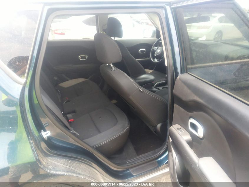 2018 KIA SOUL + - KNDJP3A58J7535081