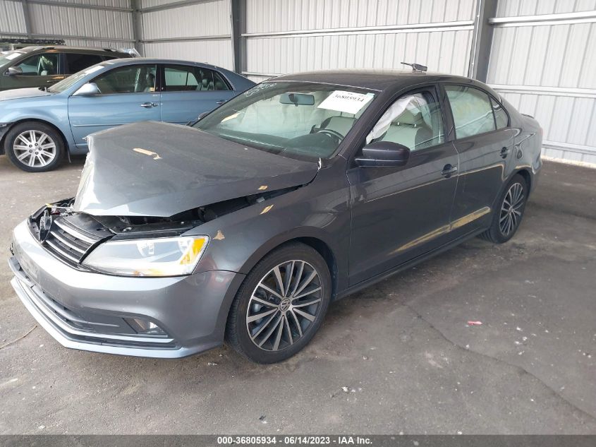 2016 VOLKSWAGEN JETTA SEDAN 1.8T SPORT - 3VWD17AJ3GM298367