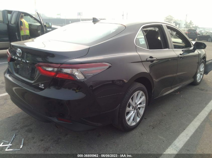 4T1R11BK6NU056545 Toyota Camry LE 4