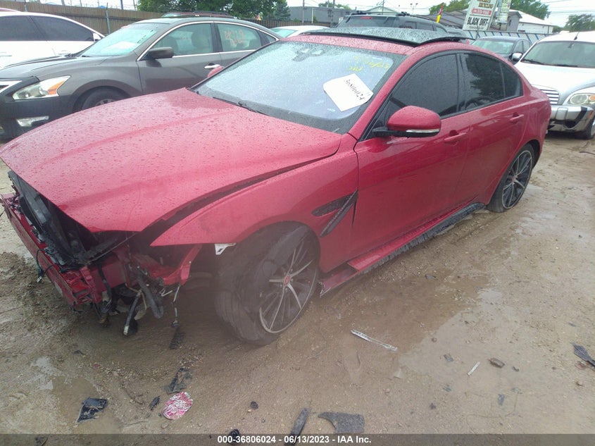 VIN SAJAM4FV2JCP17892 2018 JAGUAR XE S