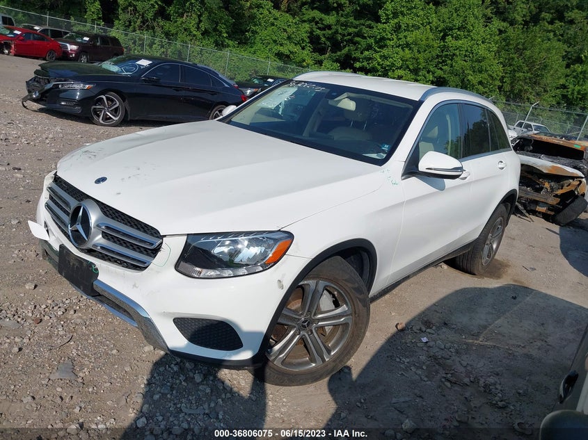 VIN WDC0G4KB8JV090143 2018 MERCEDES-BENZ GLC GLC 300