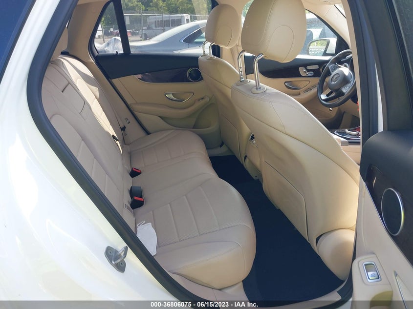 VIN WDC0G4KB8JV090143 2018 MERCEDES-BENZ GLC GLC 300