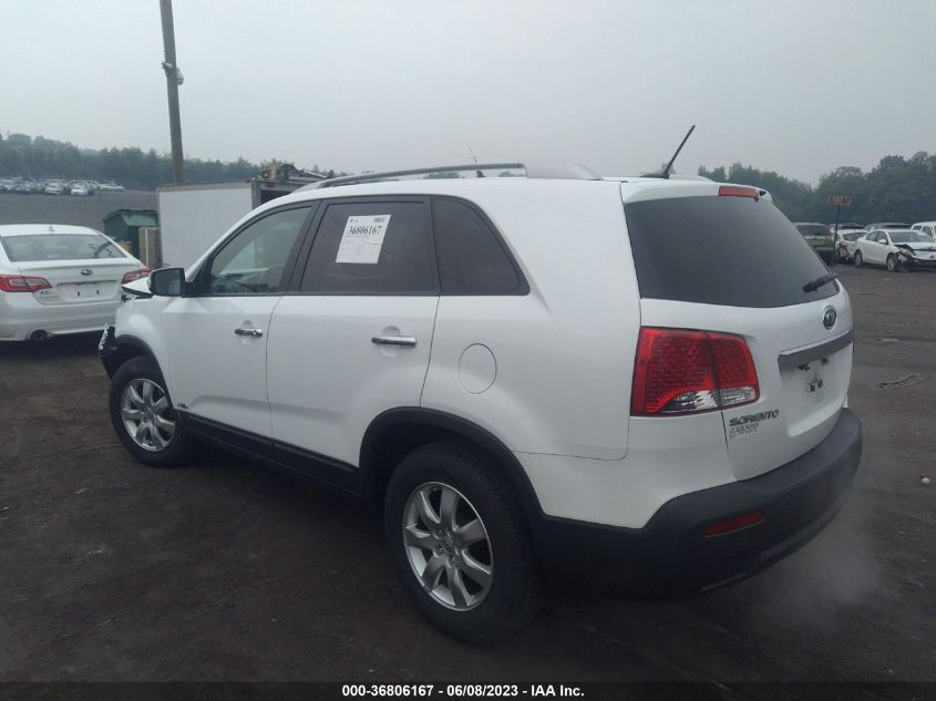 2013 KIA SORENTO LX - 5XYKTCA68DG414339