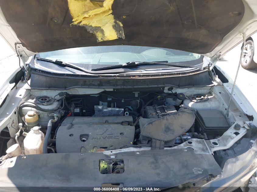 2013 MITSUBISHI OUTLANDER SE - JA4AS3AW3DU002921