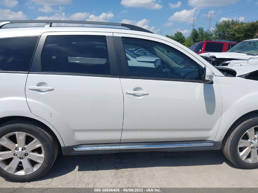 2013 MITSUBISHI OUTLANDER SE - JA4AS3AW3DU002921