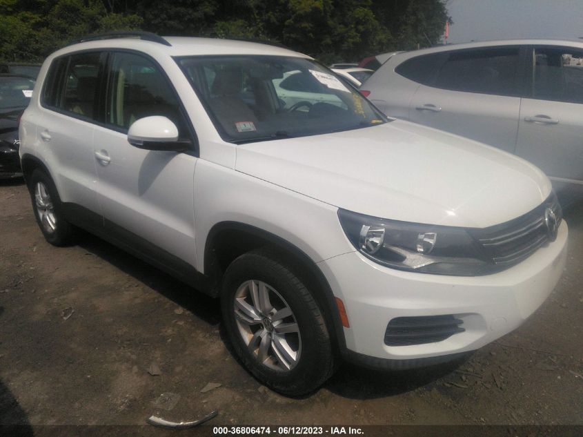 2016 VOLKSWAGEN TIGUAN S - WVGAV7AX7GW525005