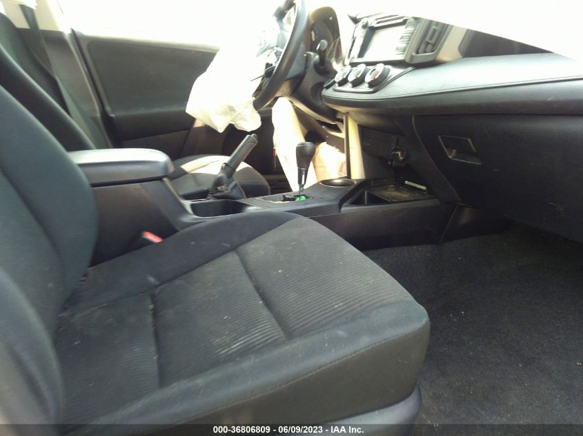2014 TOYOTA RAV4 LE - JTMBFREV2ED077694