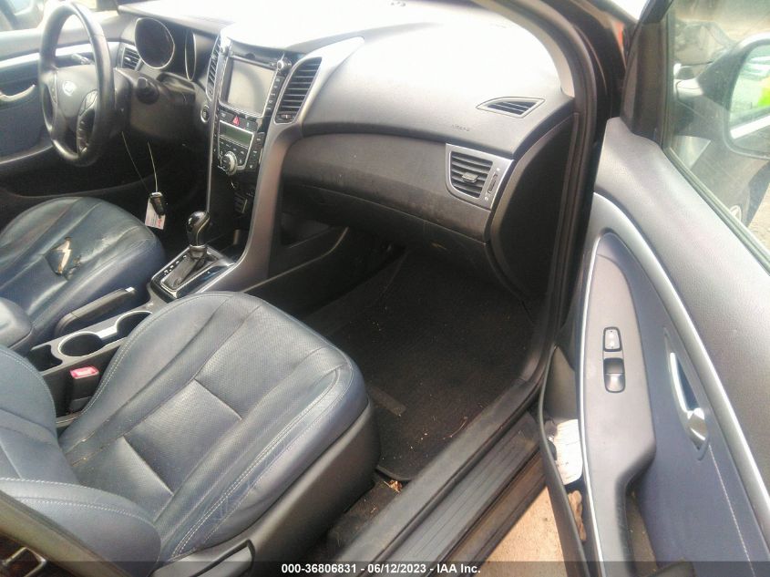 2013 HYUNDAI ELANTRA GT W/BLUE INT - KMHD35LE6DU069783