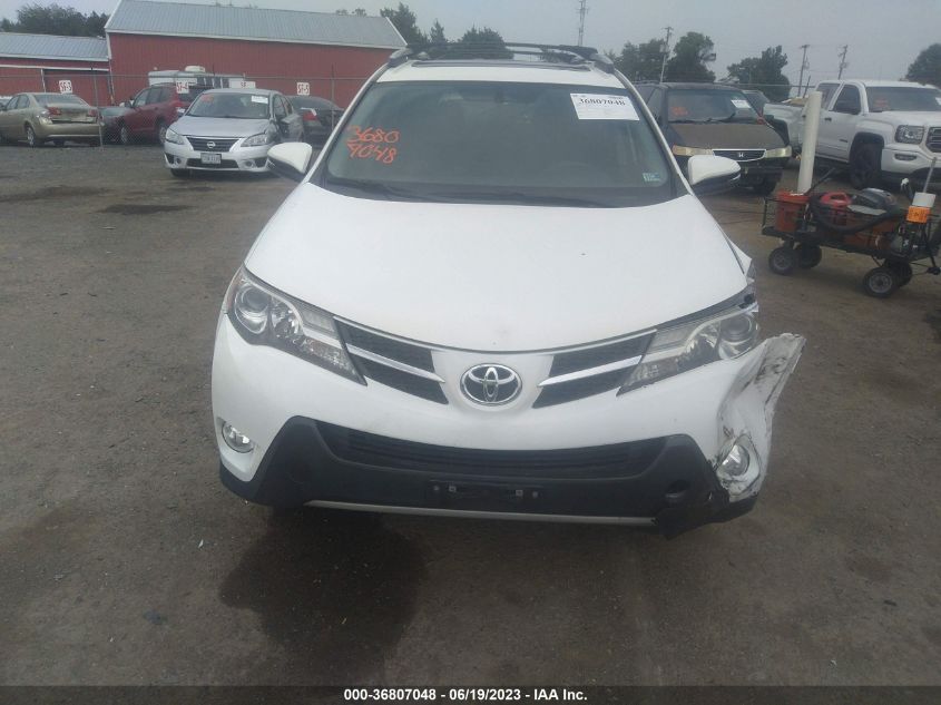 2015 TOYOTA RAV4 XLE - JTMWFREV2FD074037