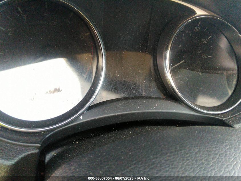 2014 NISSAN ROGUE SV - 5N1AT2MT6EC761743