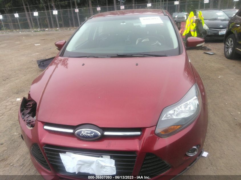 2014 FORD FOCUS TITANIUM - 1FADP3N27EL276888