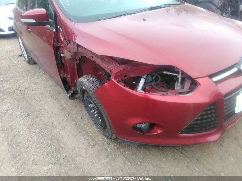 2014 FORD FOCUS TITANIUM - 1FADP3N27EL276888