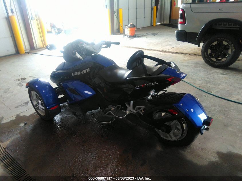 2010 CAN-AM SPYDER ROADSTER RS - 2BXJAKA12AV000424