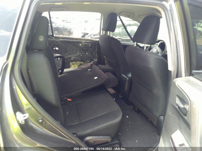 2018 TOYOTA RAV4 LE - JTMZFREV7JJ203588