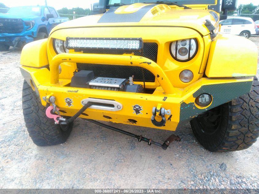 2015 JEEP WRANGLER UNLIMITED SPORT - 1C4BJWDGXFL663731
