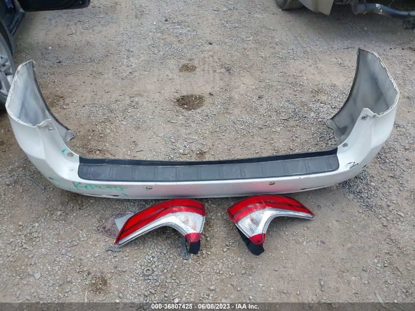 5TDYK3DC9FS597674 2015 TOYOTA SIENNA - Image 12