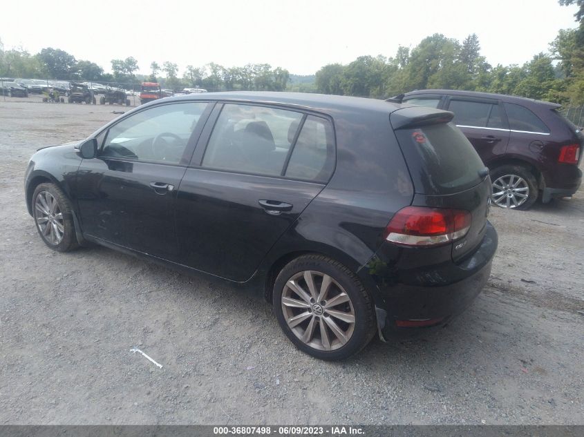 2013 VOLKSWAGEN GOLF TDI W/SUNROOF & NAV - WVWDM7AJ2DW128202