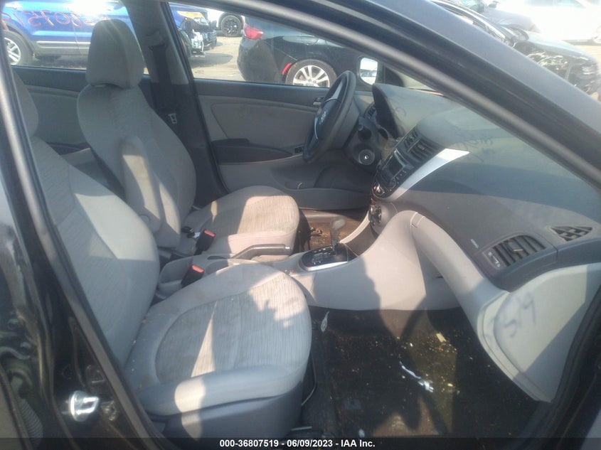 VIN KMHCT4AE7HU241110 2017 HYUNDAI ACCENT SE