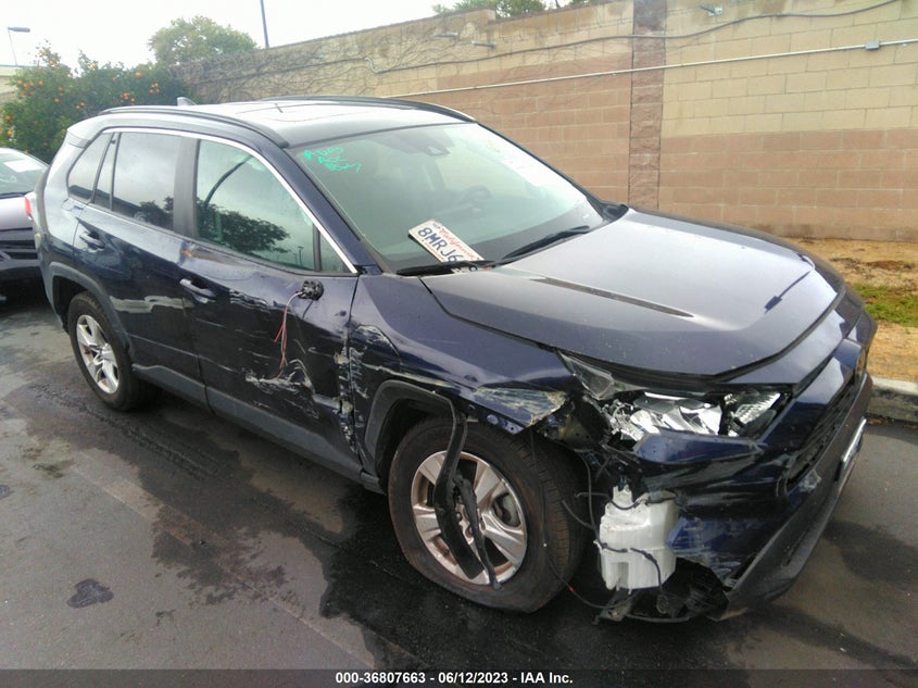 VIN 2T3W1RFV6KW050320 2019 TOYOTA RAV4 XLE