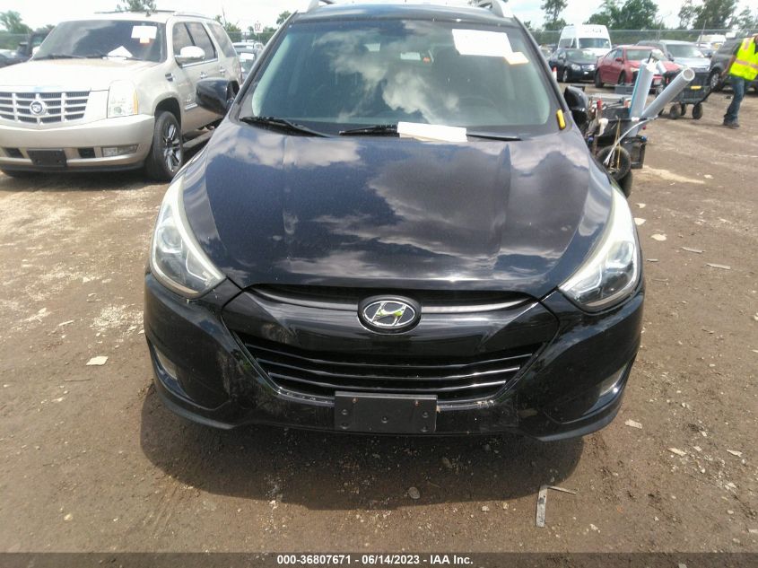 2015 HYUNDAI TUCSON LIMITED/SE - KM8JUCAG4FU008525