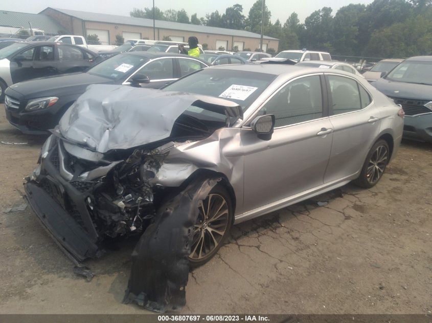 2018 TOYOTA CAMRY LE/SE/XLE/L - 4T1B11HKXJU620359