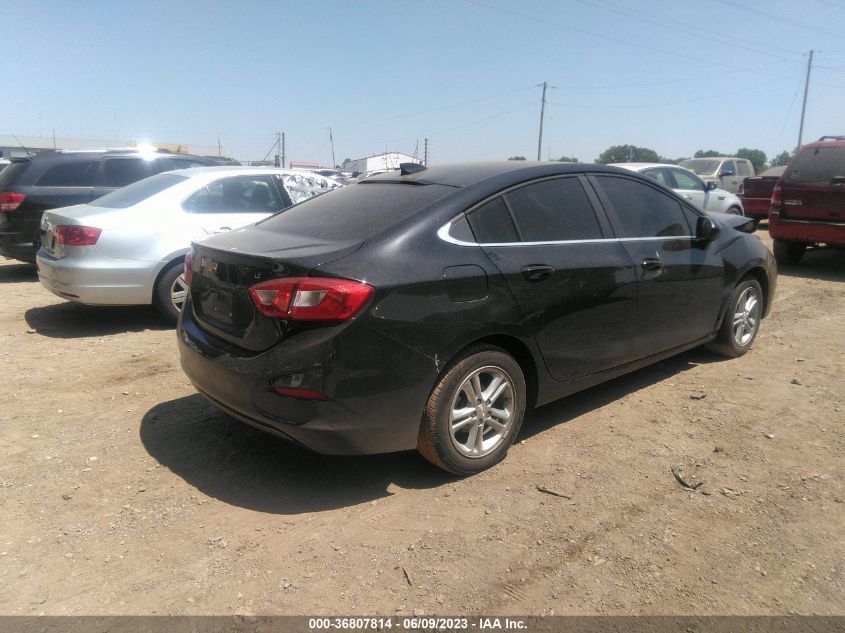 2018 CHEVROLET CRUZE LT - 1G1BE5SM7J7126896