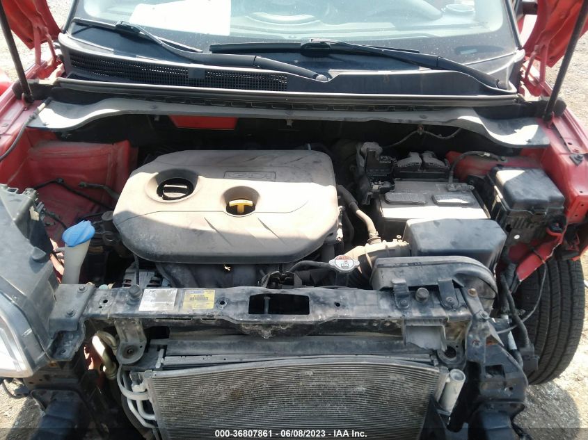 2015 KIA SOUL + - KNDJP3A51F7772292