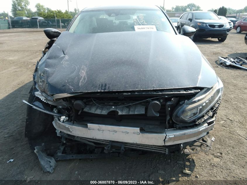 2018 HONDA ACCORD SEDAN EX 1.5T - 1HGCV1F46JA033533