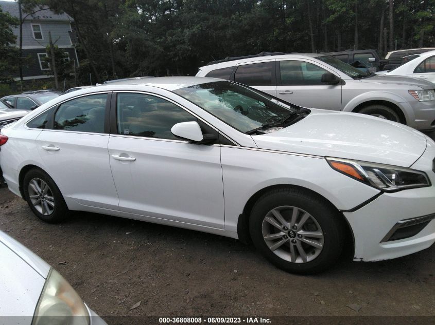 2015 HYUNDAI SONATA 2.4L SE - 5NPE24AF8FH191446
