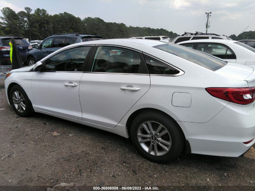 2015 HYUNDAI SONATA 2.4L SE - 5NPE24AF8FH191446