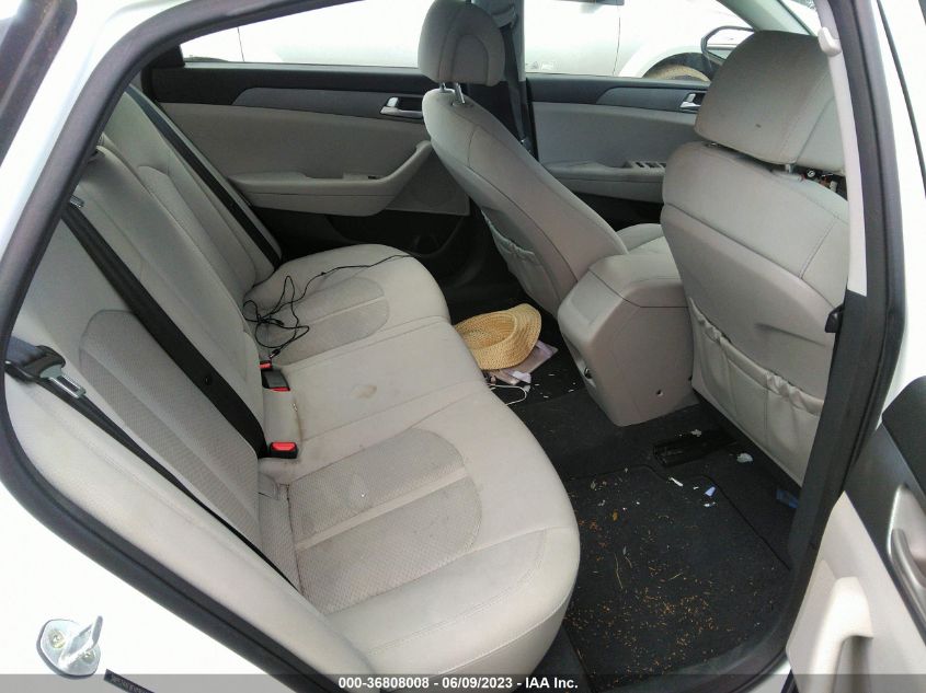 2015 HYUNDAI SONATA 2.4L SE - 5NPE24AF8FH191446