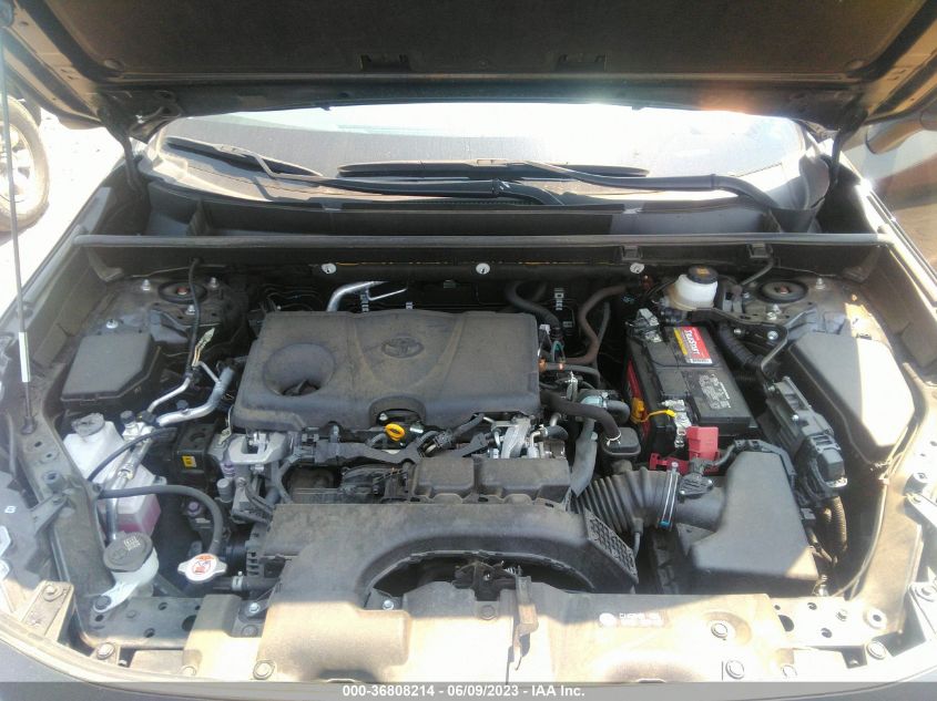 2020 TOYOTA RAV4 XLE - JTMW1RFV3LJ017551