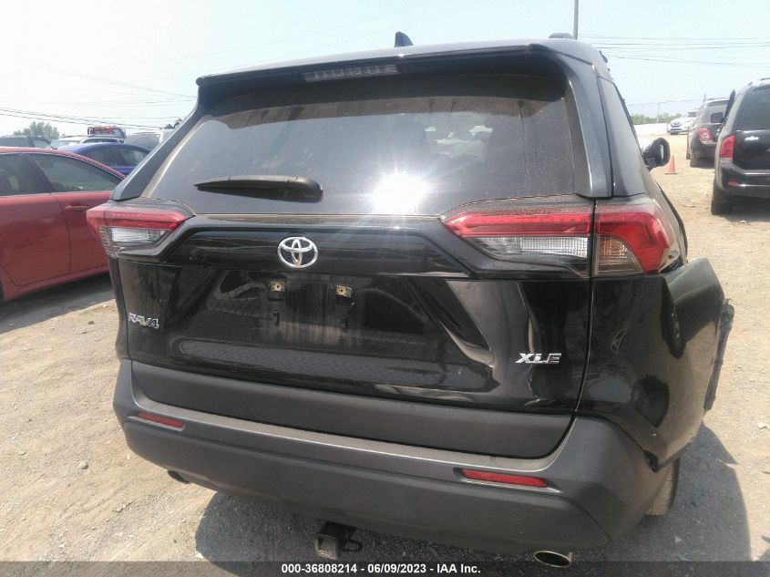 2020 TOYOTA RAV4 XLE - JTMW1RFV3LJ017551