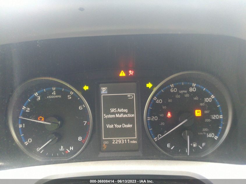 2017 TOYOTA RAV4 LE - JTMZFREV7HJ138302