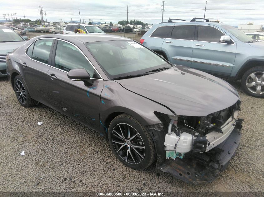 2022 TOYOTA CAMRY SE - 4T1G11AK7NU641594
