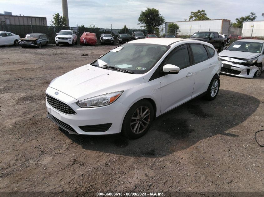 2015 FORD FOCUS SE - 1FADP3K24FL294870