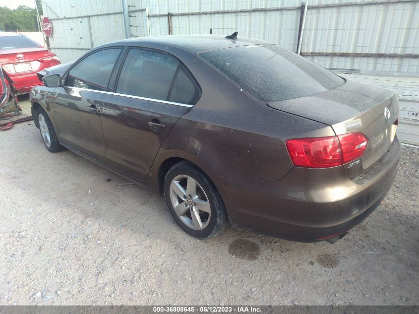 2014 VOLKSWAGEN JETTA SEDAN TDI - 3VWLL7AJ5EM281976