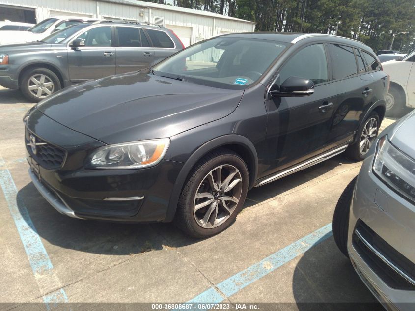 2015 VOLVO V60 CROSS COUNTRY T5 YV4612HKXF1002069