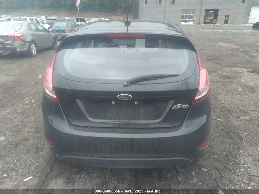 VIN 3FADP4TJ5JM100057 2018 FORD FIESTA S