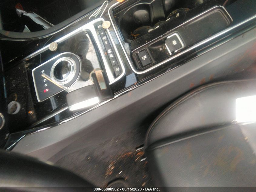 2018 JAGUAR XE 25T PREMIUM - SAJAJ4FX3JCP24635