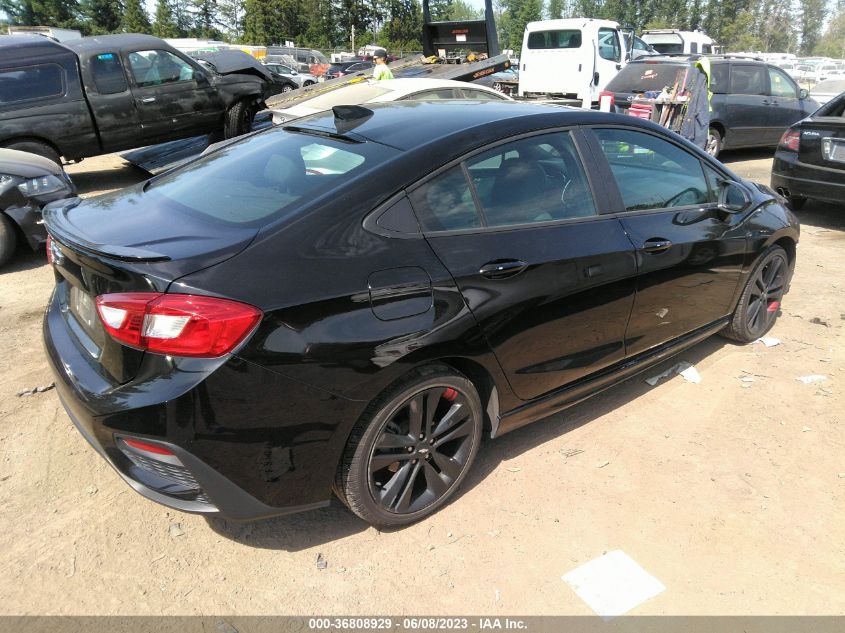 2018 CHEVROLET CRUZE LT - 1G1BE5SMXJ7199261