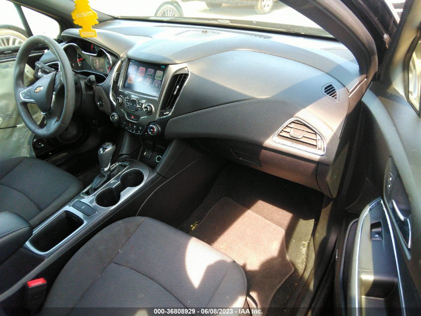 2018 CHEVROLET CRUZE LT - 1G1BE5SMXJ7199261