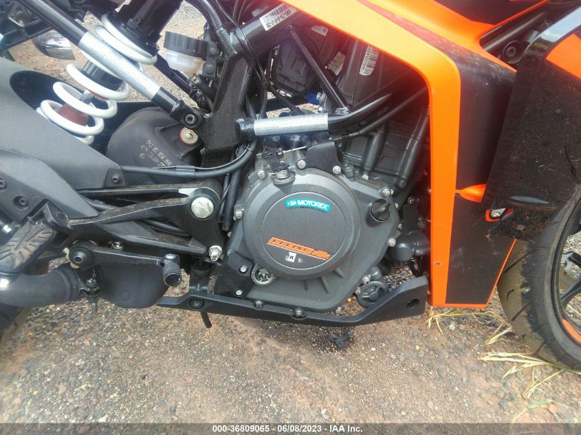 2022 KTM 390 RC MD2JYJ401NC215089