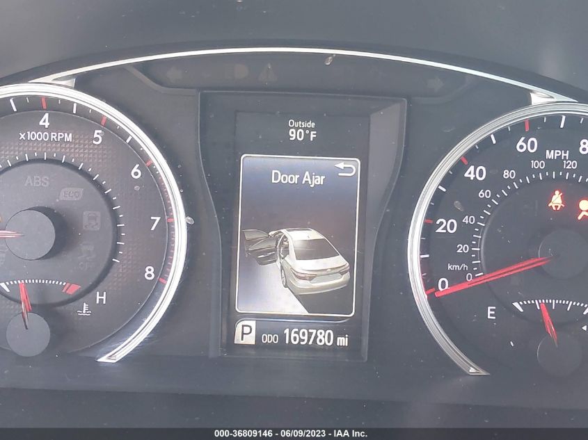2016 TOYOTA CAMRY XLE/SE/LE/XSE - 4T1BF1FK0GU247765