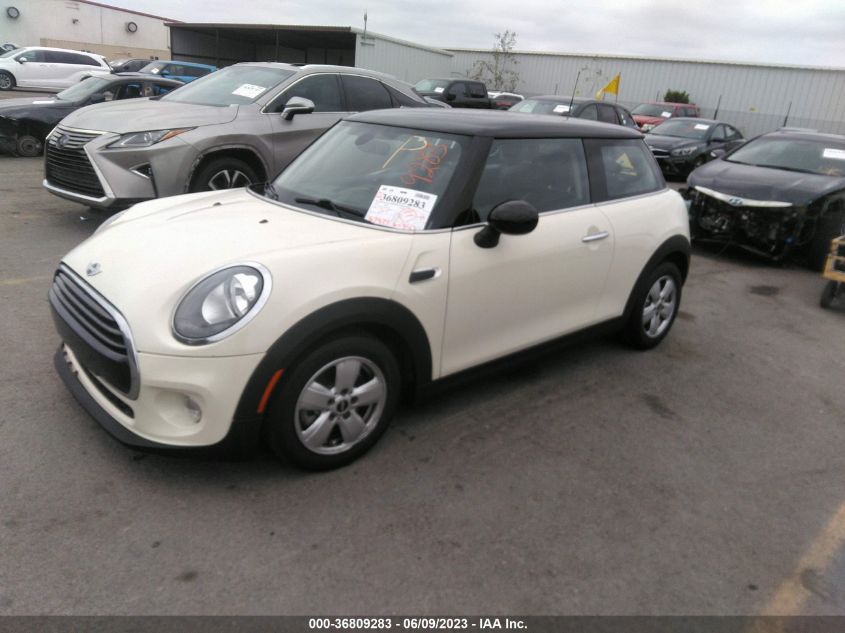 2016 MINI COOPER WMWXP5C57G3B76373