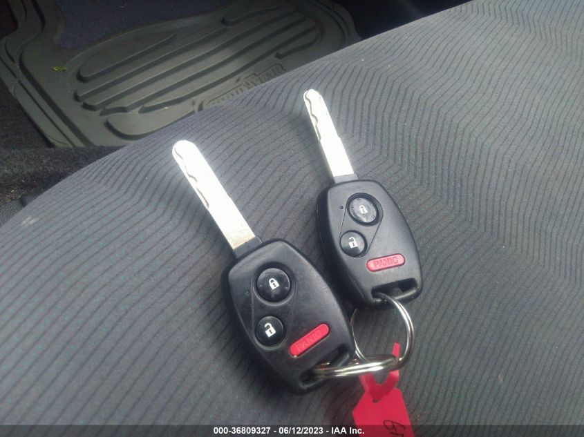 2013 HONDA FIT - JHMGE8H33DC001658